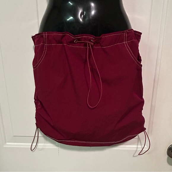 Women's Summer Design Mini Skirt Size XSmall - Picture 4 of 8